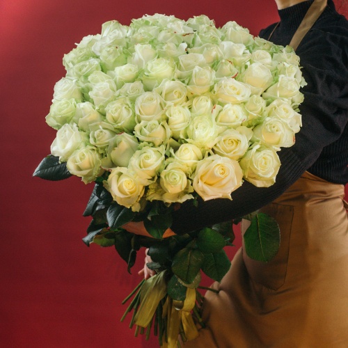 75 белых роз (Россия)