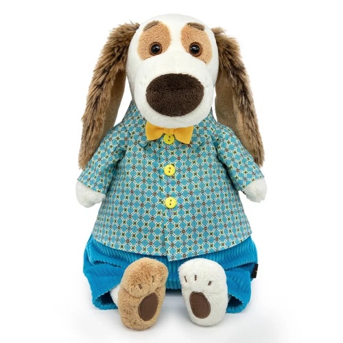 Бартоломей в голубой рубашке и брюках