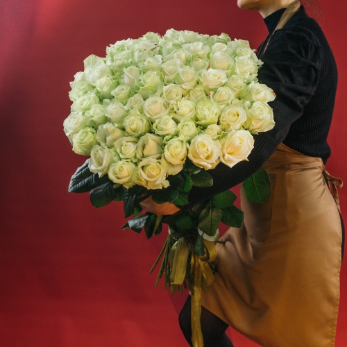 75 белых роз (Россия)