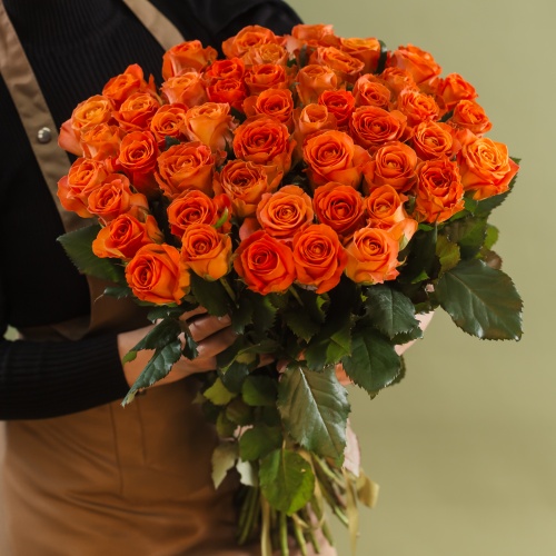 51 оранжевая роза (Россия)